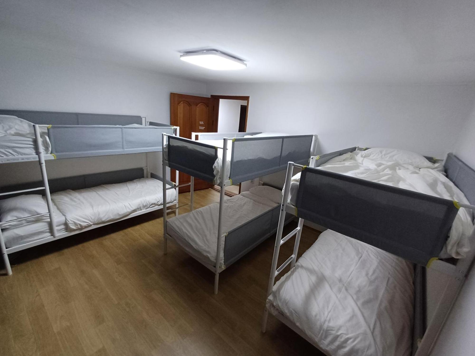 Ocean'S Guesthouse - Foreigners Only Сеул Экстерьер фото